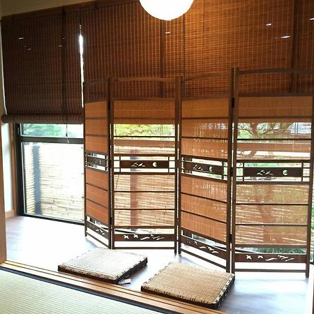 金閣荘 Hotel Kyoto Buitenkant foto